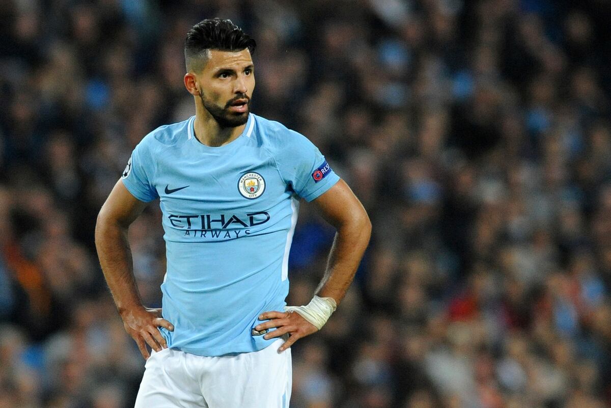 Sergio Aguero Unsure If He'll Play in Manchester City vs. Stoke After Rib Injury