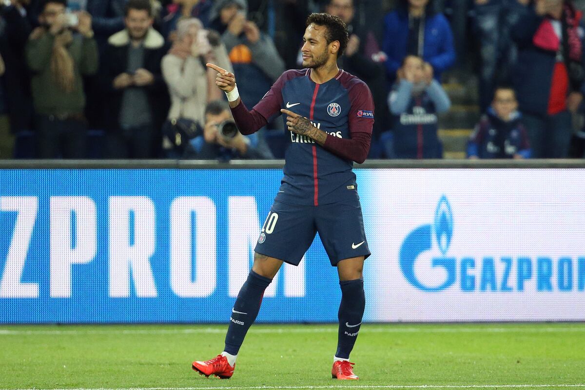 NeymarRuledOutVsLyonWithThighInjuryBleacher NeymarRuledOutVsLyonWithThighInjuryBleacher