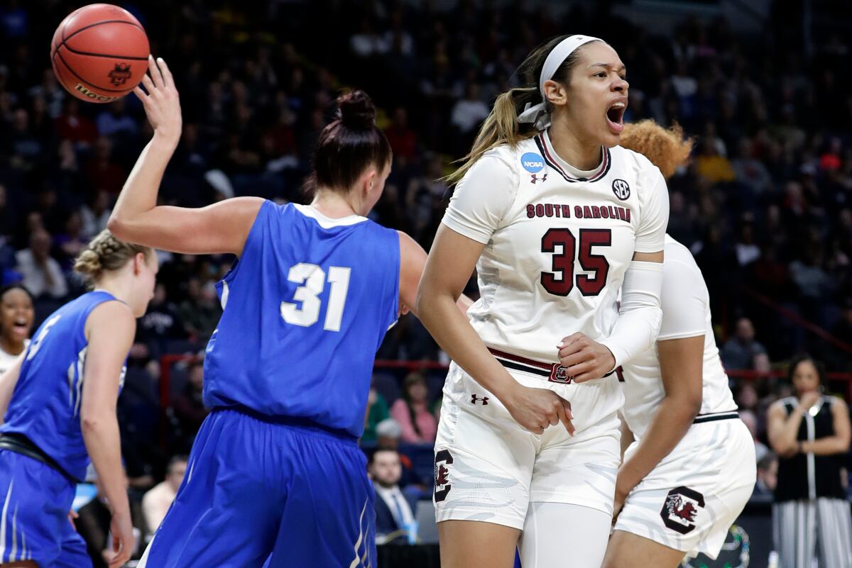 NCAA Women's Basketball Tournament 2018: Sweet 16 Scores and Elite Eight Bracket