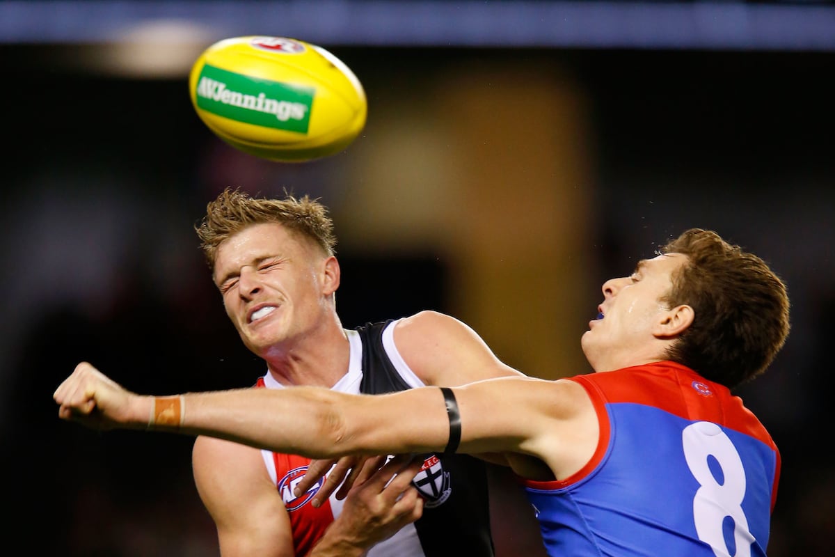 2018 AFL Round 10 Betting Preview: Odds, Game Trends, Week Analysis