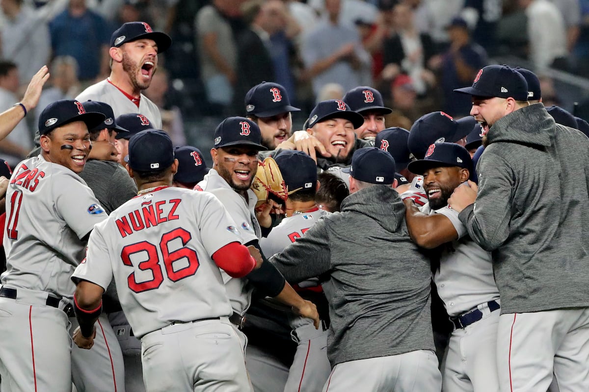 Updated MLB Playoff Odds and Prop Bets for ALCS, NLCS and World Series