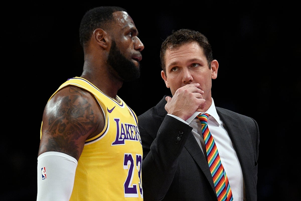 Lakers News: Luke Walton Says LeBron James' Minutes Will Be Monitored
