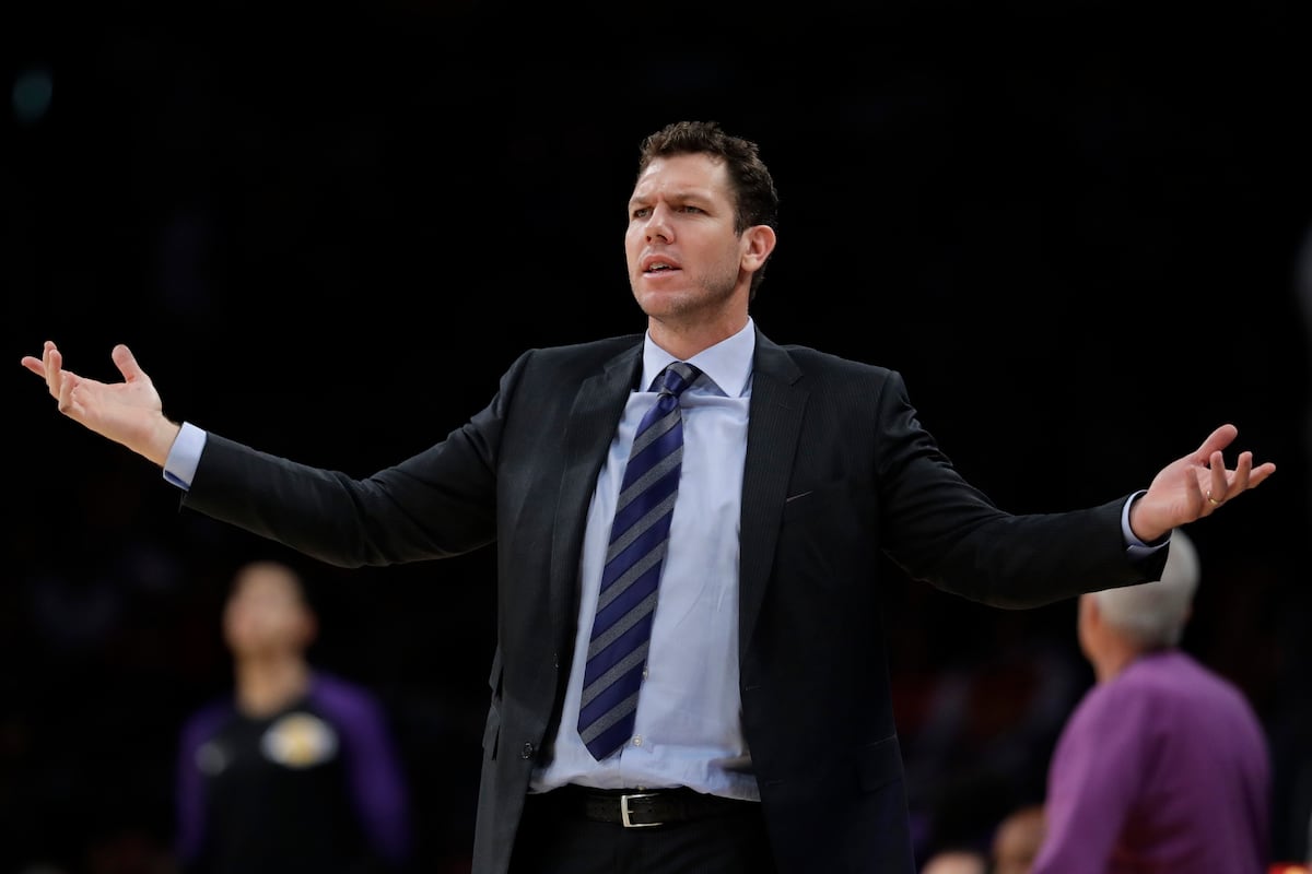 Lakers News: Dennis Rodman Defends Luke Walton; 'It's a Sad Situation'