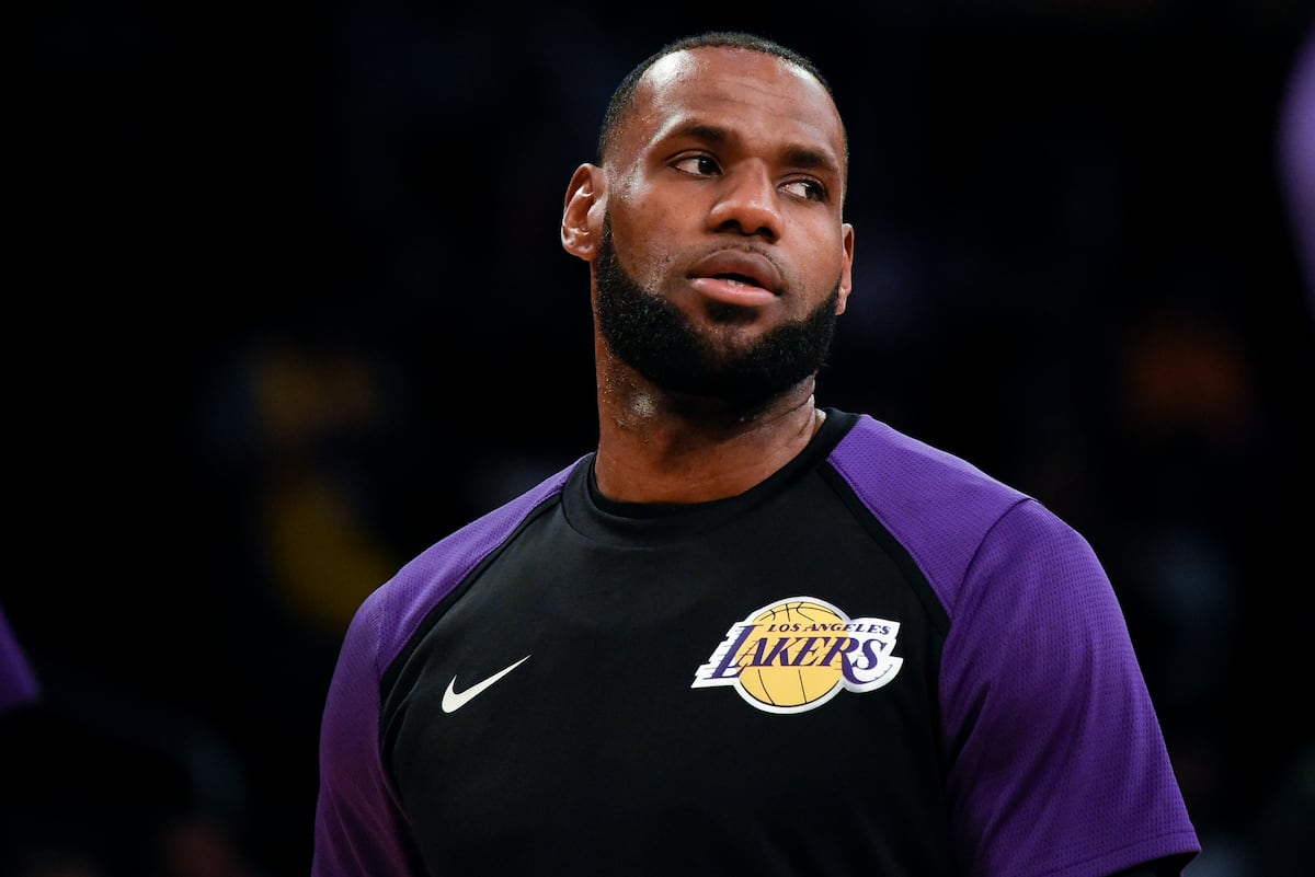 LeBron James Says Love Is Stronger Than Hate After Thousand Oaks Shooting