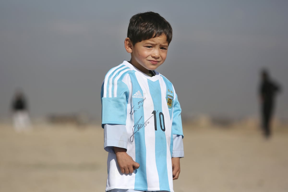Murtaza Ahmadi, Afghan Lionel Messi Fan, Forced to Flee Home Because of Violence