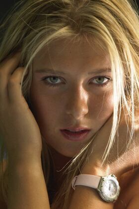 Australian Open 2012: Maria Sharapova and 10 Women We're Dying to See