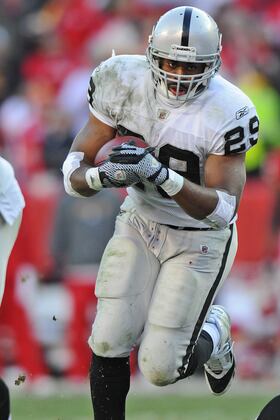 Oakland Raiders 2011 Season Review: Offense Report Card
