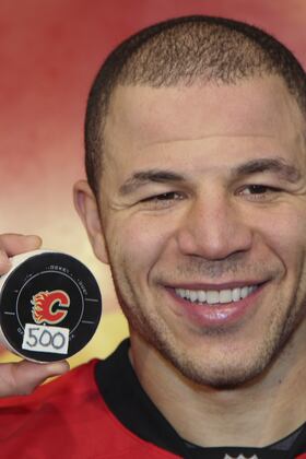 NHL Trade Speculation: 10 Scoring Wingers the Red Wings Could Pursue