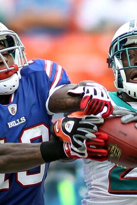 2012 NFL Free Agents: Ranking the Targets by Bust Factor