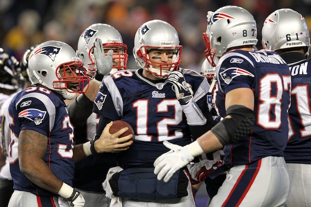 Super Bowl 2012: Why Tom Brady, Patriots' Offense Simply Can't Be Stopped
