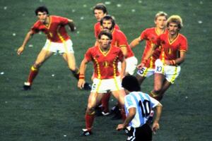 50 Greatest Dribblers in World Football History