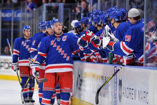 Which NHL Teams Will Win Their Divisions?