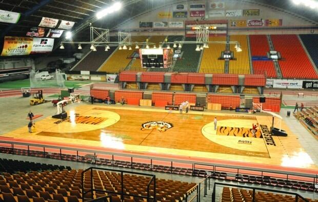 Welcome To The Holy Land Of Hoops View Topic X New Floor At Cintas
