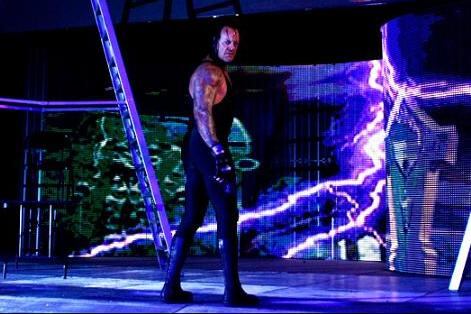 Monday Night Raw Results 1/30/2012: The Top 6 Questions Going Forward