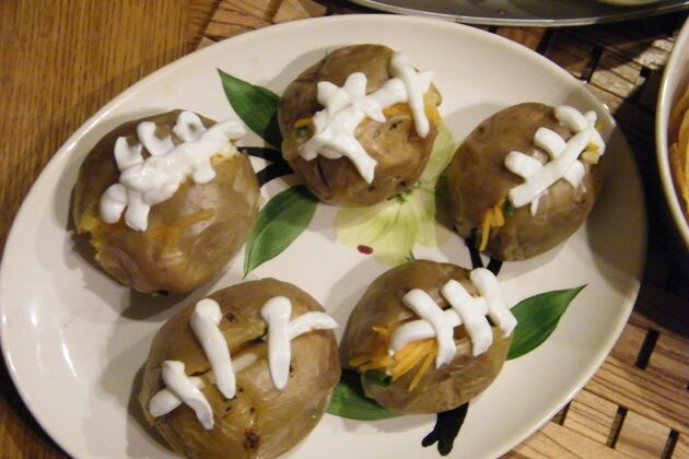 Super Bowl Snacks: The Best Snacks for Giants vs. Patriots