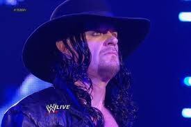 WWE: The Undertaker's Wig & 10 Other Bad Hair Days ...