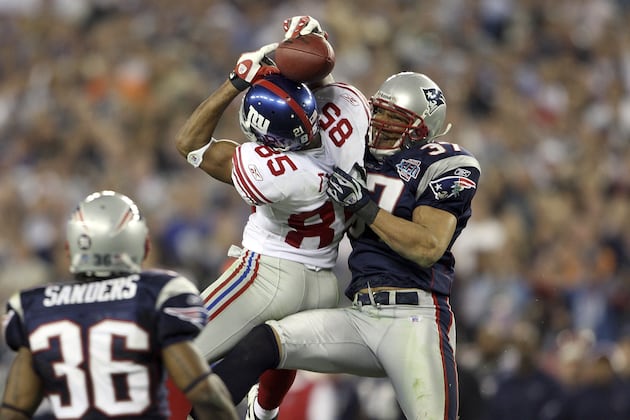 5 Best Catches in Super Bowl History