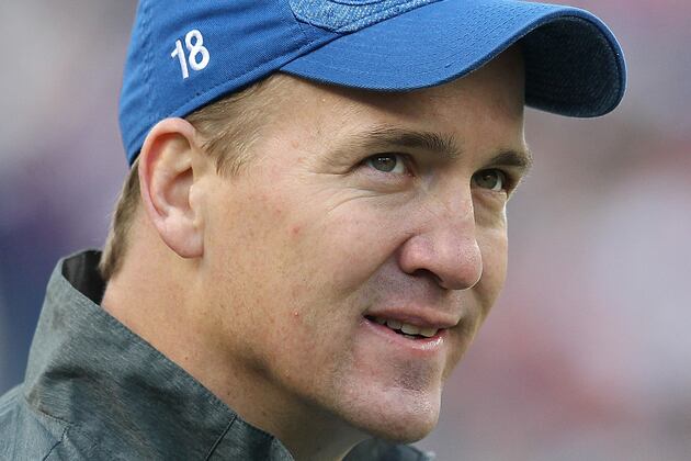 Peyton Manning: 4 Reasons 4-Time MVP Should Retire Now