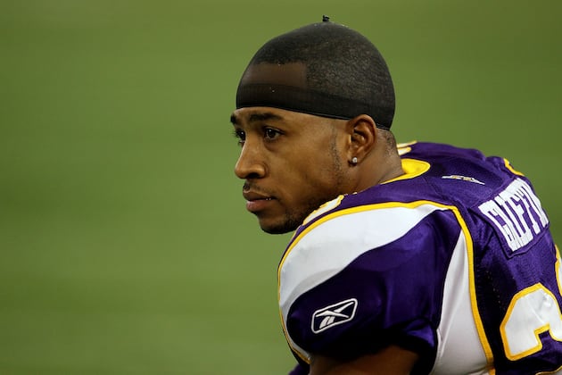 Minnesota Vikings: 10 Vikings Starters That Must Be Replaced in 2012
