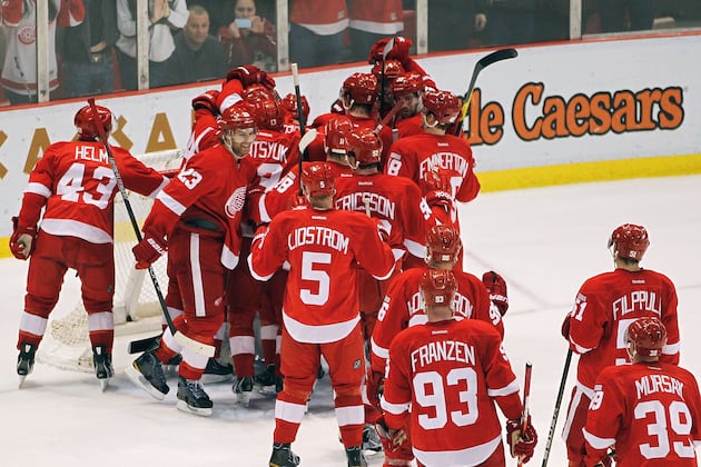 Detroit Red Wings: Memorable Moments from Their 21-Game Home Winning Streak