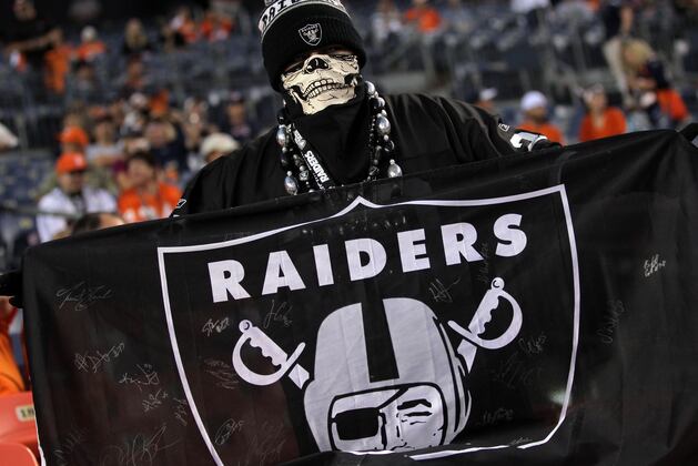 15 Worst Contracts in NFL History