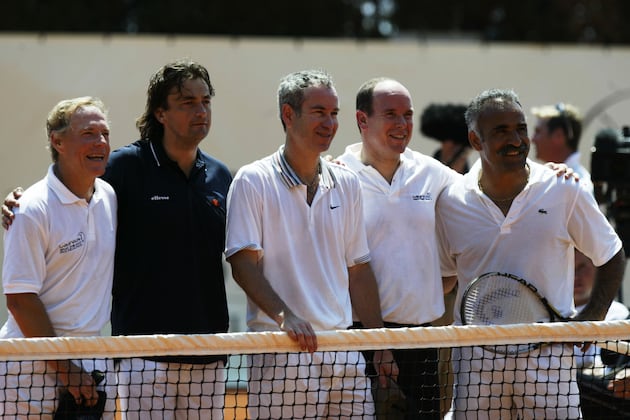 10 Most Captivating Tennis Showmen on Court
