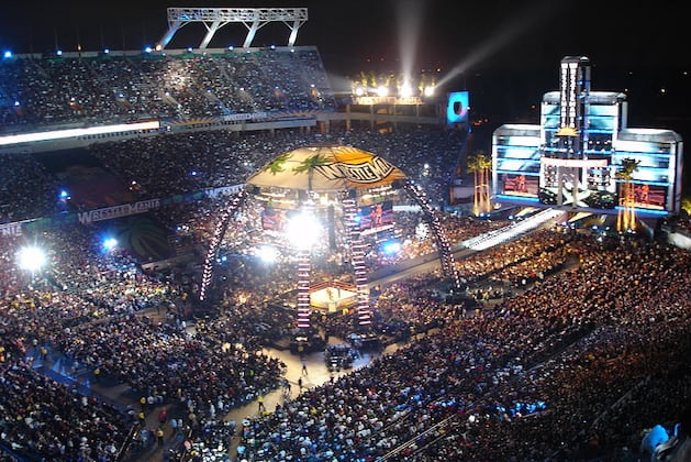 WrestleMania Celebrations: The 12 Best Gimmick Matches from the Event
