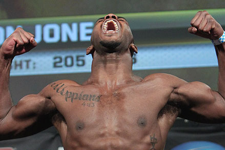 Jon Jones and 7 of the Strangest Techniques in MMA