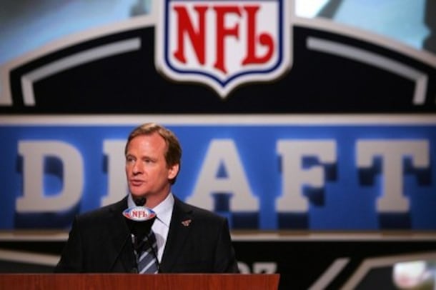 2012 NFL Draft: 5 Players the Chicago Bears May Target with 19th Overall Pick