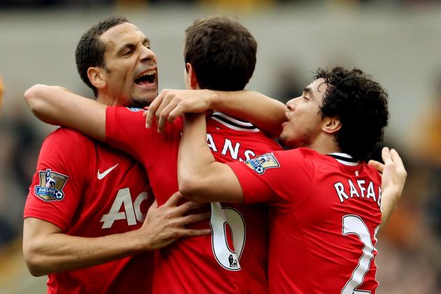 Manchester United: 10 Reasons the Red Devils Won't Fall from Atop Standings