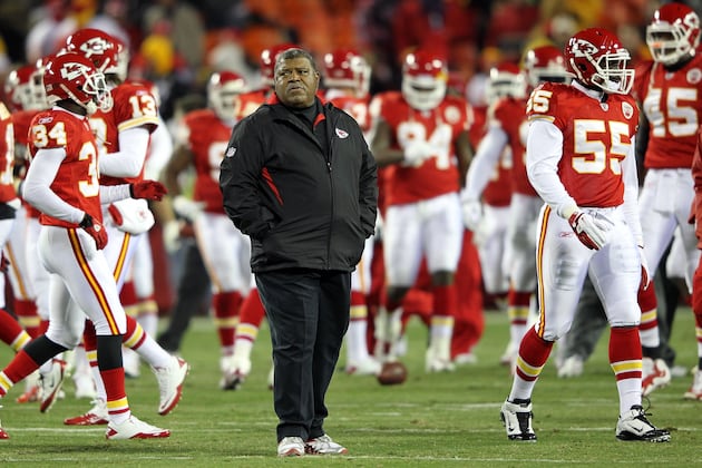 Kansas City Chiefs: 5 Position Battles to Keep an Eye on This Summer