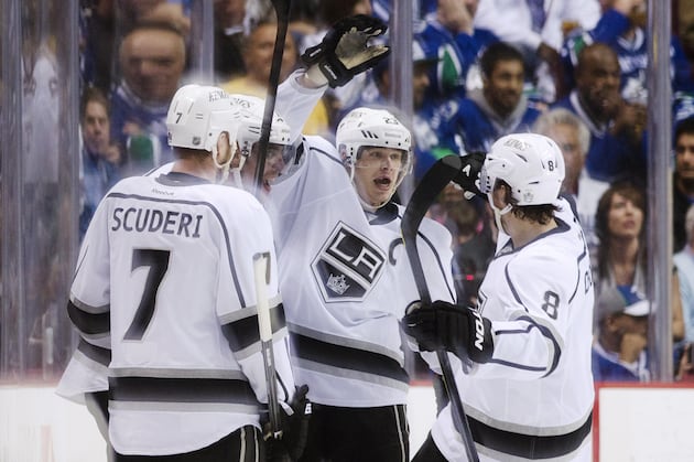 NHL Playoffs 2012: 6 Memorable Moments from Game 2 of Canucks vs. Kings