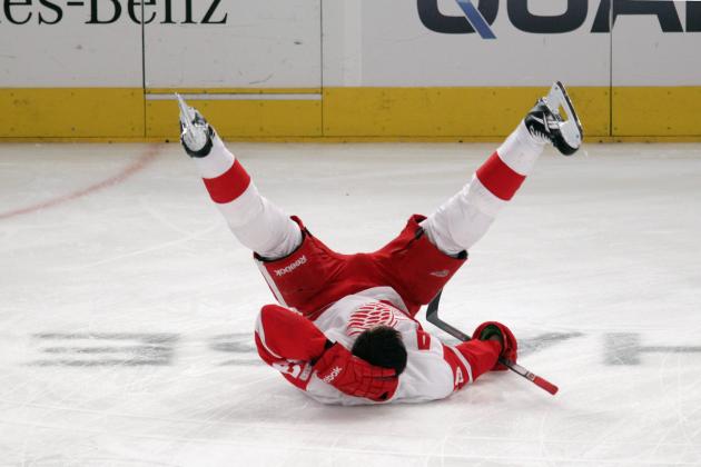 NHL Playoffs 2012: 5 Reasons the Red Wings Will Come Up Short