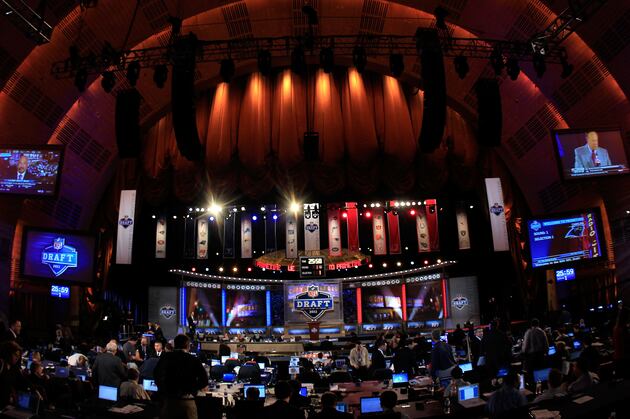 New York Giants: 7 Positions New York Can Upgrade in the Draft or Free Agency