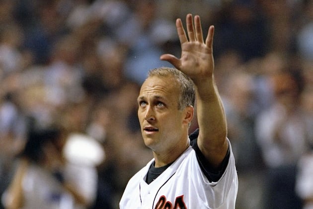 MLB: 10 Biggest Tear-Jerker Moments in Baseball History