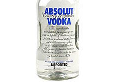 15 Awesome Sports Drinking Games