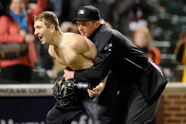 Watch MLB Umpire Jeff Kellogg Tackle Streaker During Orioles Game