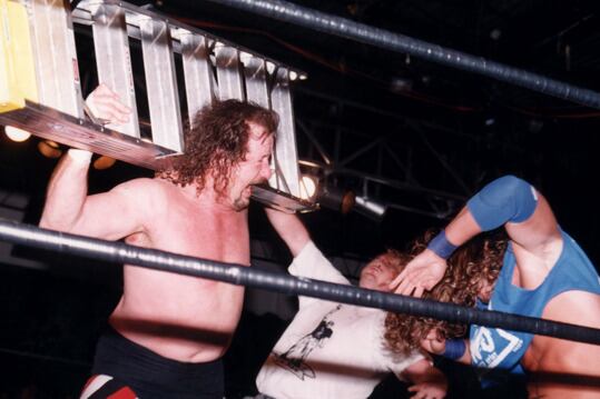 Extreme Rules 2012: 5 Legends Who Could Make an Impact
