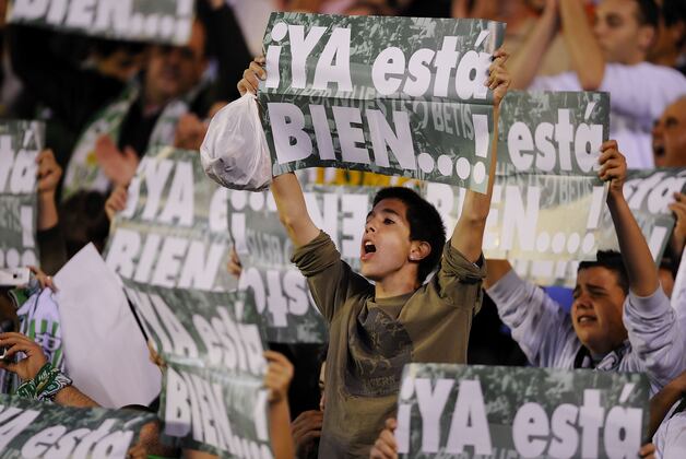 5 Poor Football Teams with Great Fans