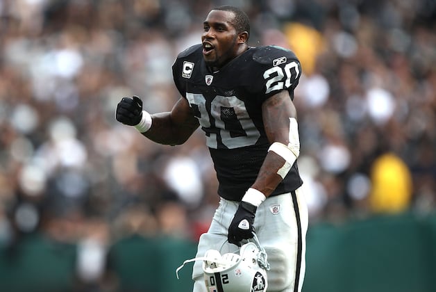 Oakland Raiders: 16 Bold Predictions for Darren McFadden in 2012