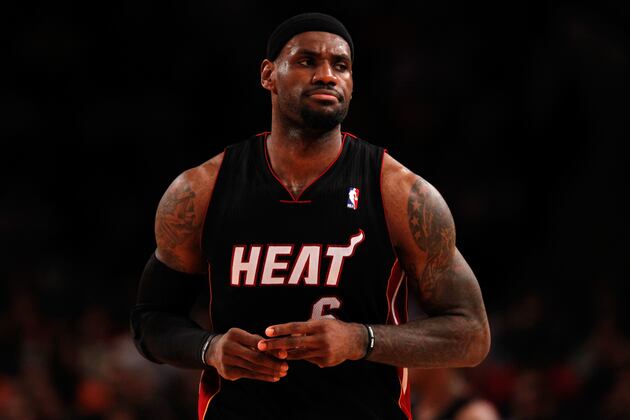 10 Reasons LeBron James Won't Choke in NBA Playoffs This Year