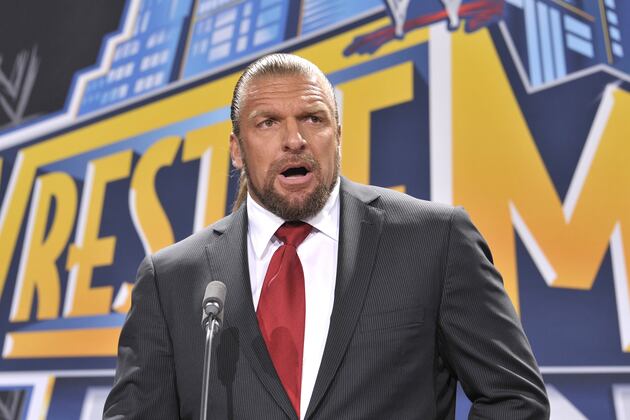 WWE Monday Night Raw: Top 5 Superstars to Watch For