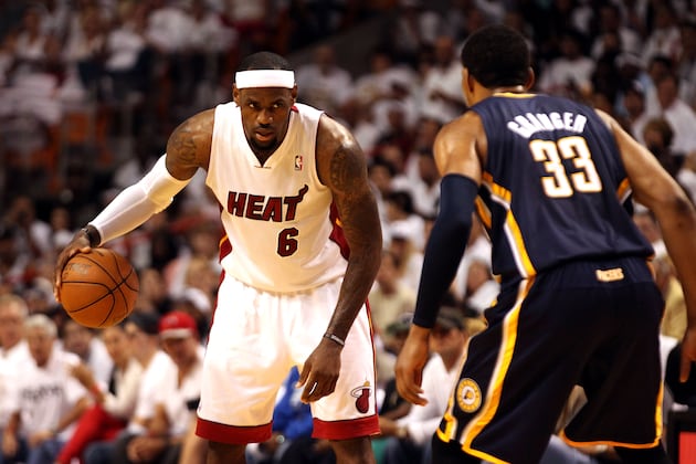 10 Reasons to Love and Hate the NBA Playoffs