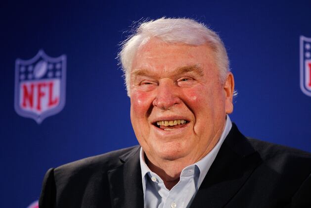 Kansas City Chiefs: 4 Players That Could Be on the Madden NFL Cover Next Season
