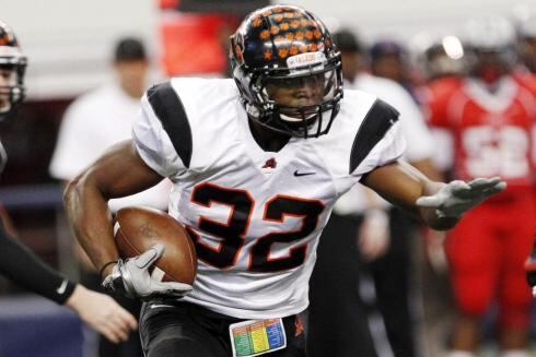 5 Freshmen Poised to Take Big 12 Football by Storm