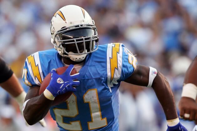 21 Reasons the San Diego Chargers Should Bring LaDainian Tomlinson Back