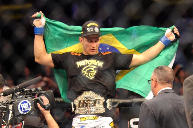 Dos Santos vs. Mir Results: Round-by-Round Recap and Analysis