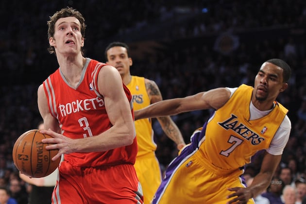 NBA Free Agents 2012: 6 Reasons Houston Rockets Should Keep Their Free Agents