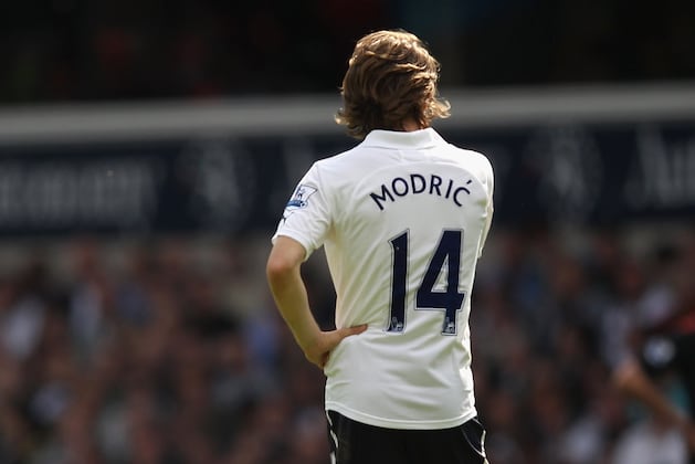 Manchester United Transfers: 5 Reasons Luka Modric Is Worth Fighting for