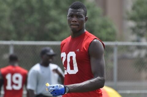 College Football Recruiting 2013: The NFL Comparison for Top 10 Pass Catchers